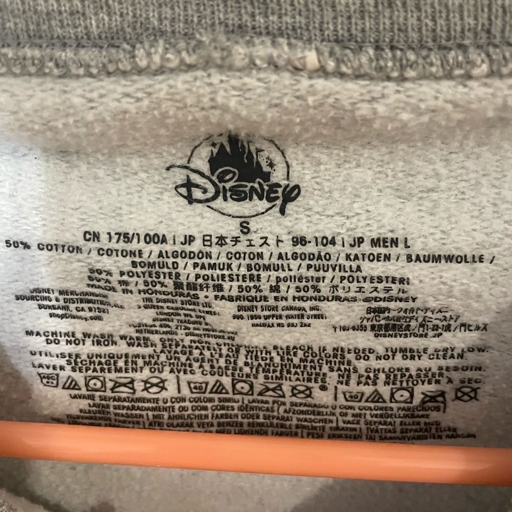 Disney The Mandalorian "The Child" (Grogu/Baby Yoda) grey crewneck sweatshirt- S - Picture 3 of 5